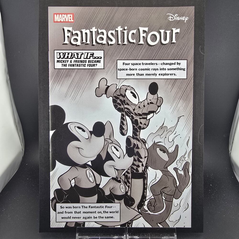 FANTASTIC FOUR #6 1:100 Ivan Bigarella B&W Disney Variant Marvel 2025 NM/M 9.8